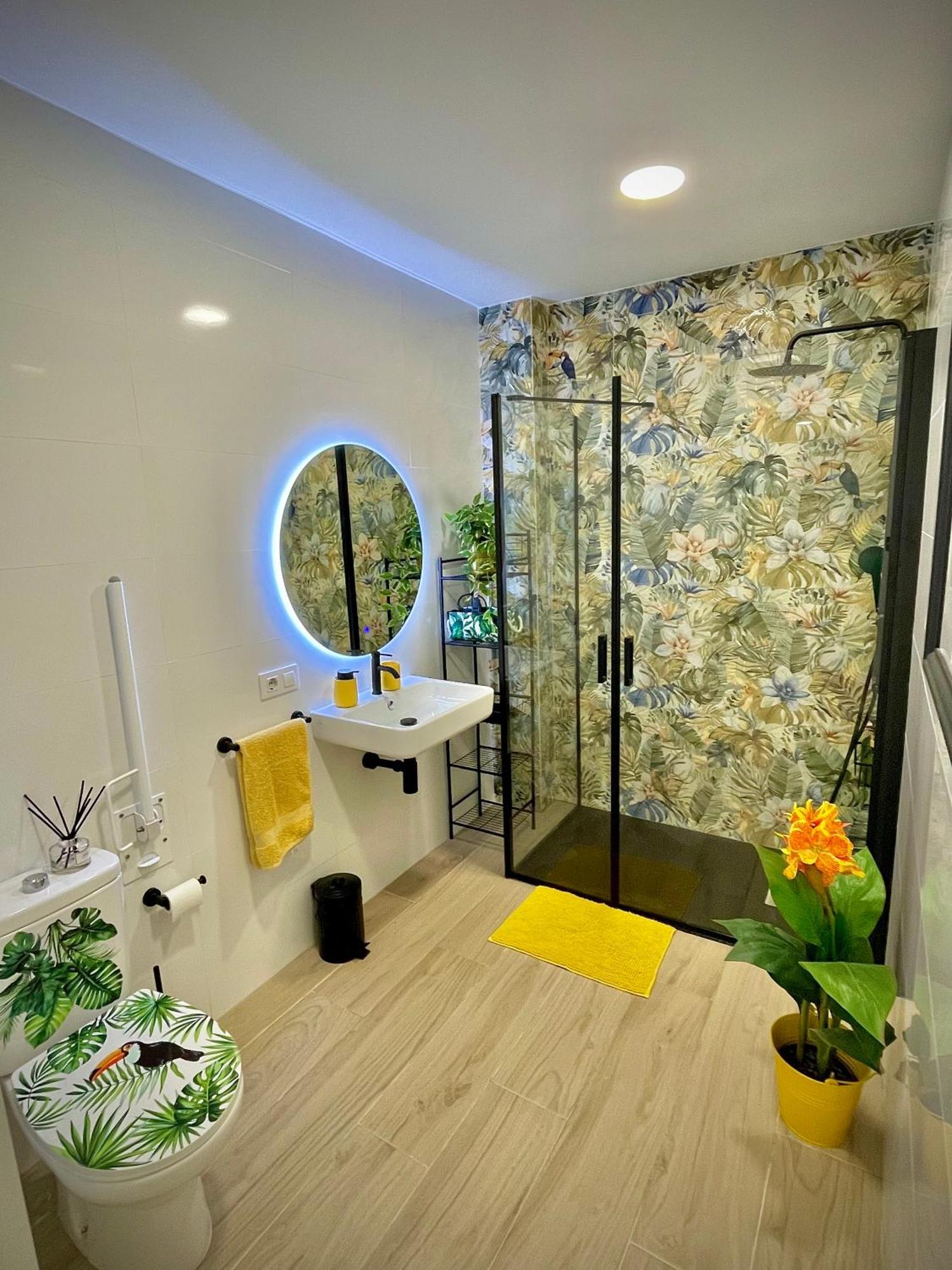 Artistic Flat Next To Ruzafa Welcome To The Jungle Walencja Zewnętrze zdjęcie